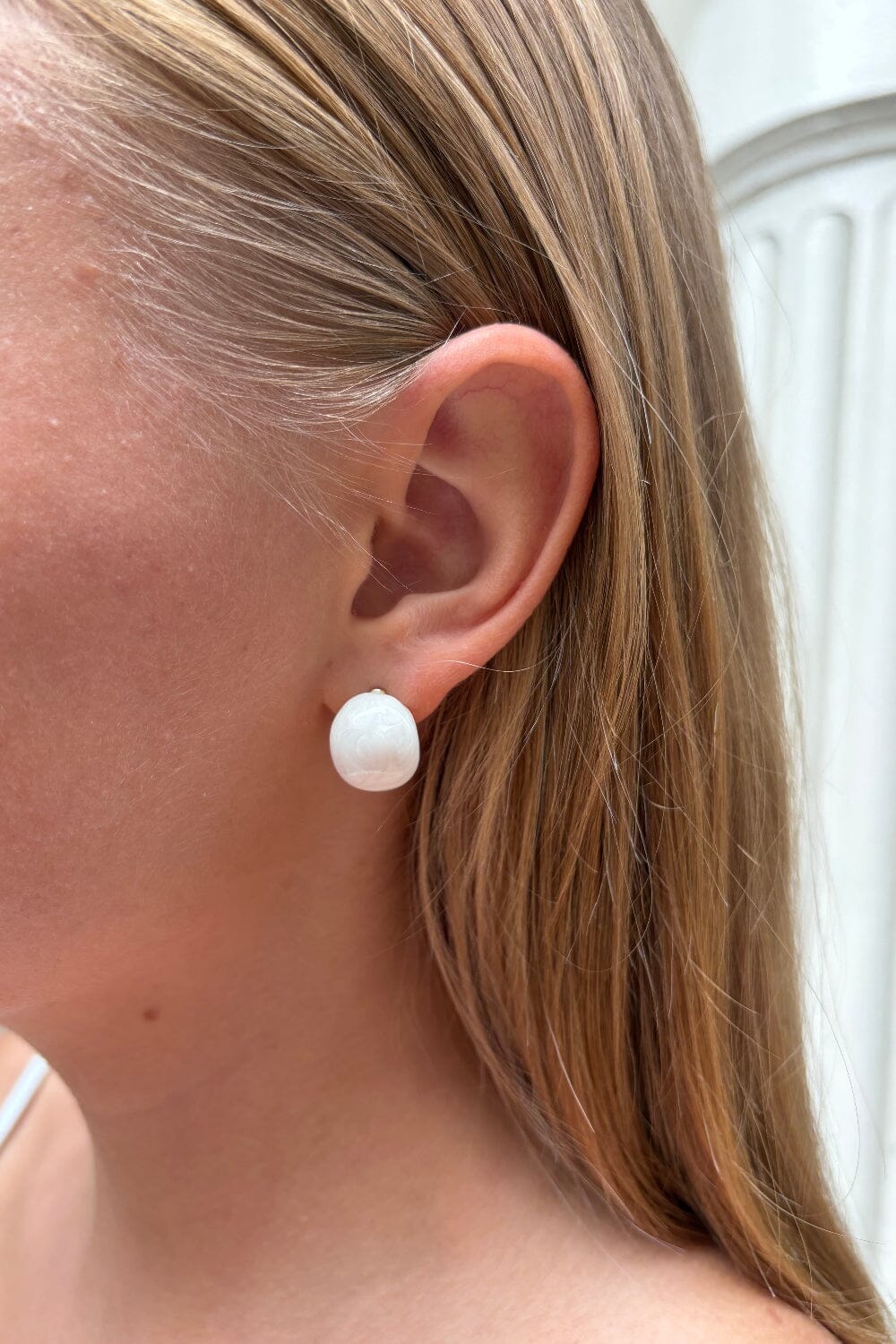 Marble Stud Earrings | White