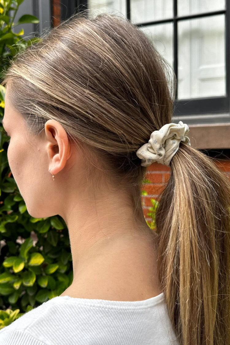 Thin Floral Scrunchie | Ivory With Light Blue Flowers