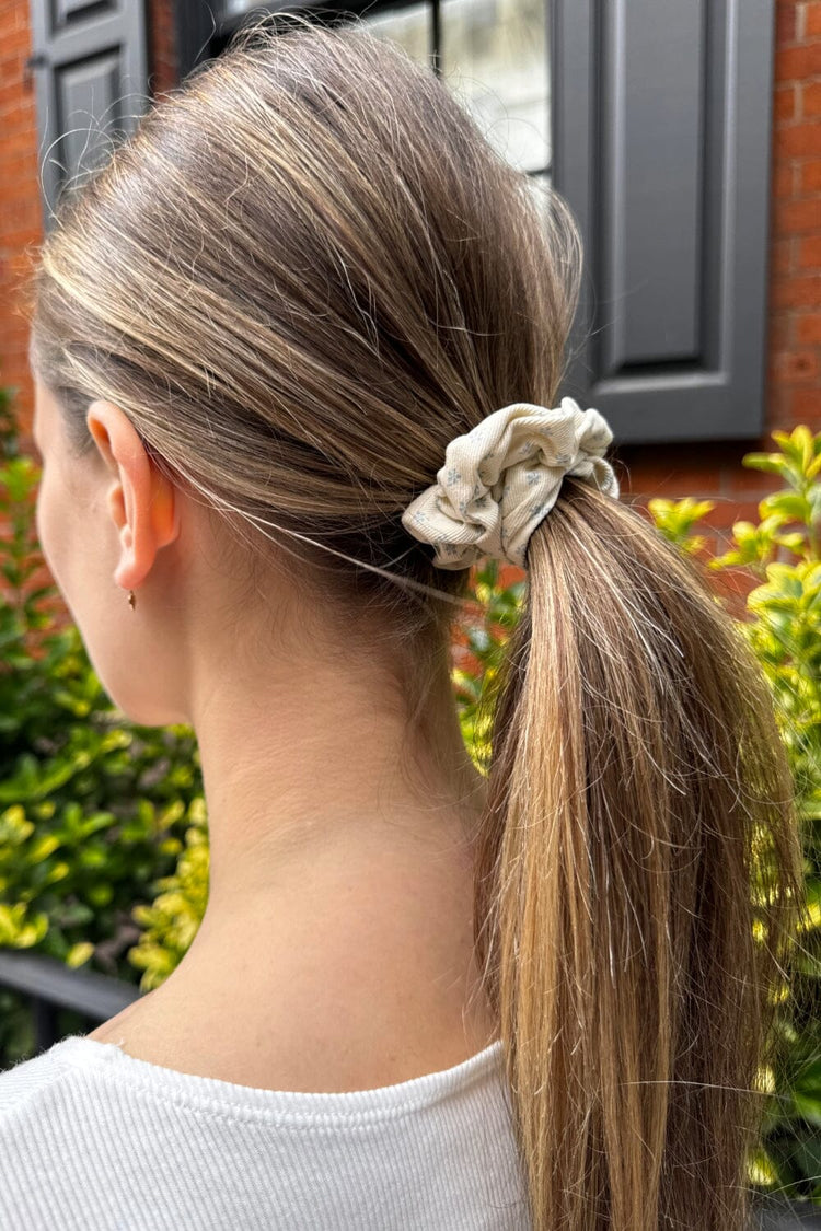 Thin Floral Scrunchie | Ivory With Light Blue Flowers