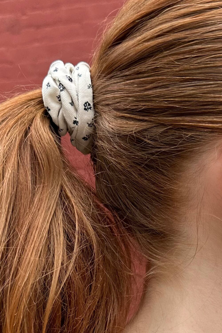 Thin Floral Scrunchie | Ivory