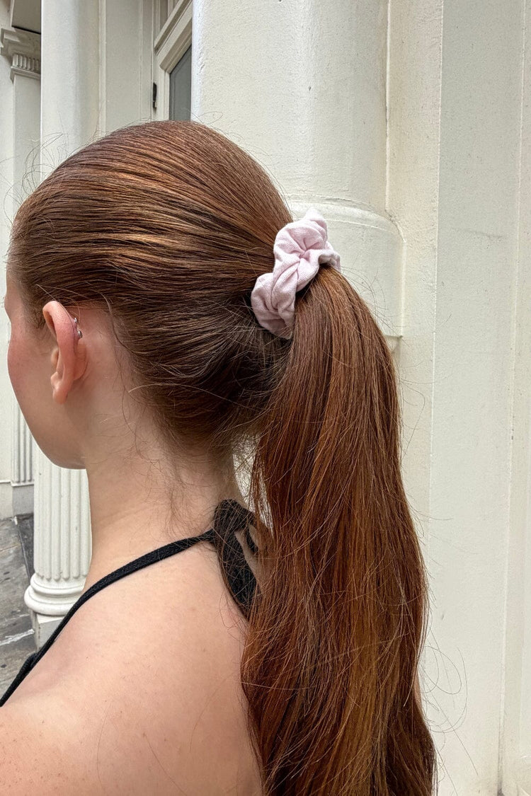 Basic Scrunchie | Light Pink