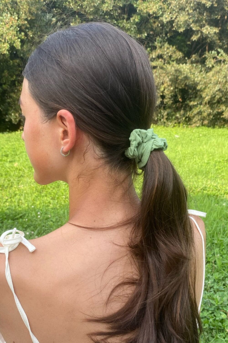 Basic Scrunchie | Light Olive Green