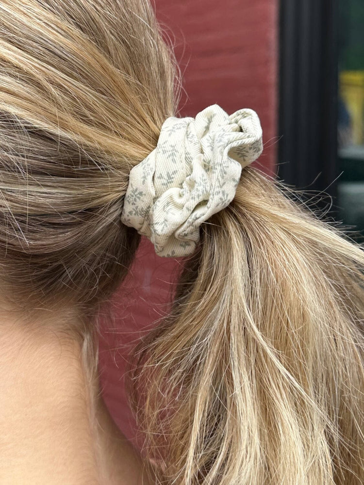 Floral Scrunchie | Ivory with sage florals