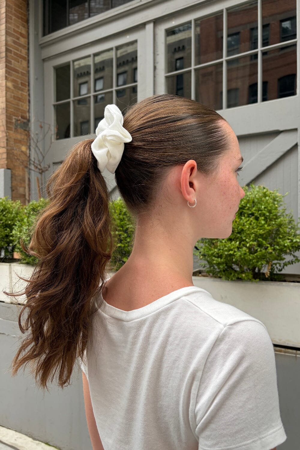 Ribbed Scrunchie | White