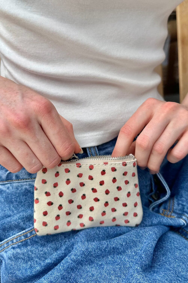 Strawberry Coin Purse | Strawberries