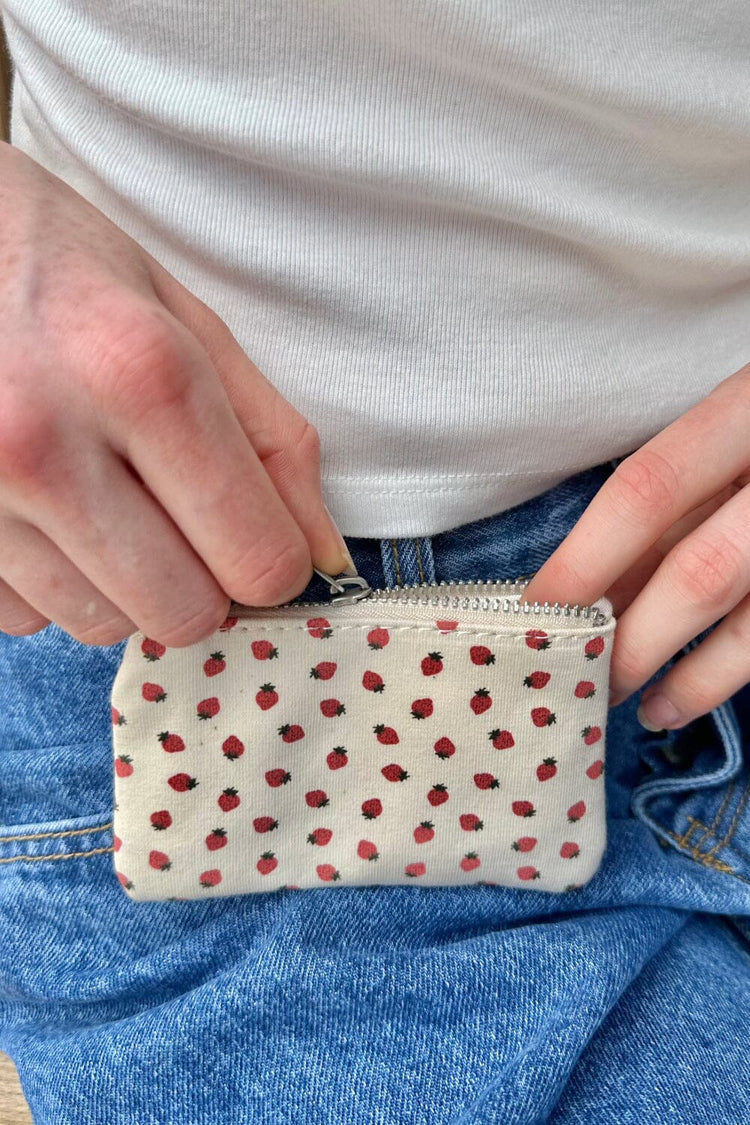 Strawberry Coin Purse | Strawberries