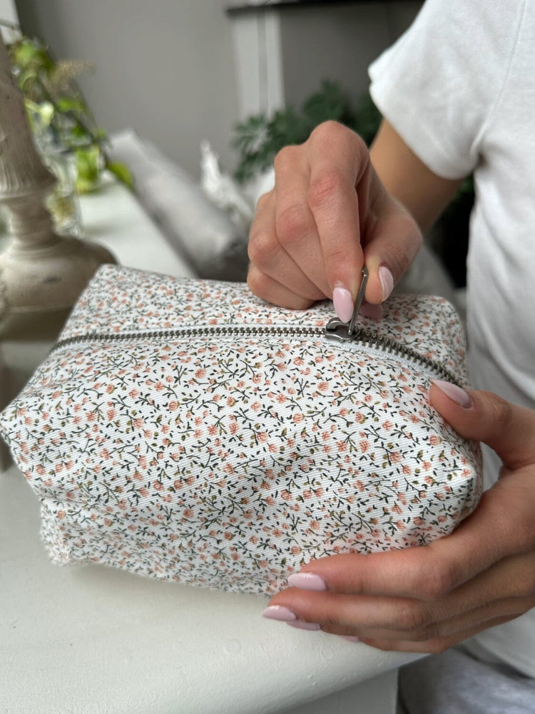 Floral Mini Makeup Bag | Peach Florals