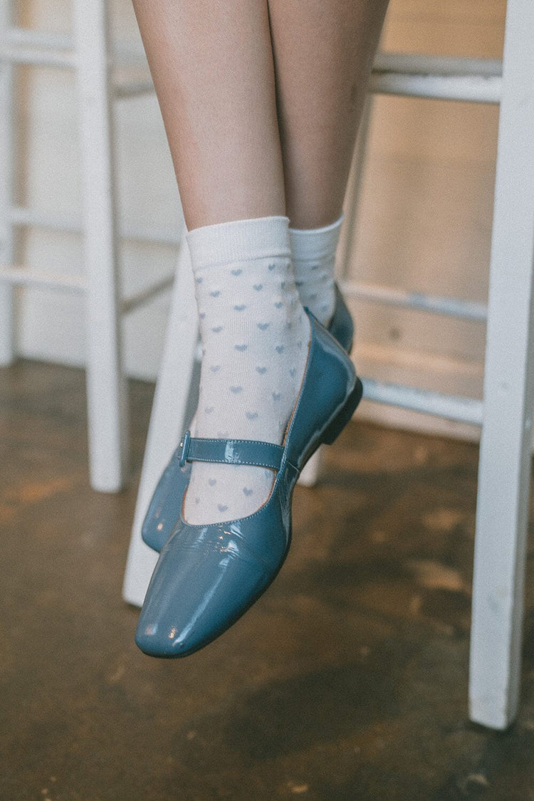 Heart Socks | White With Light Blue Hearts