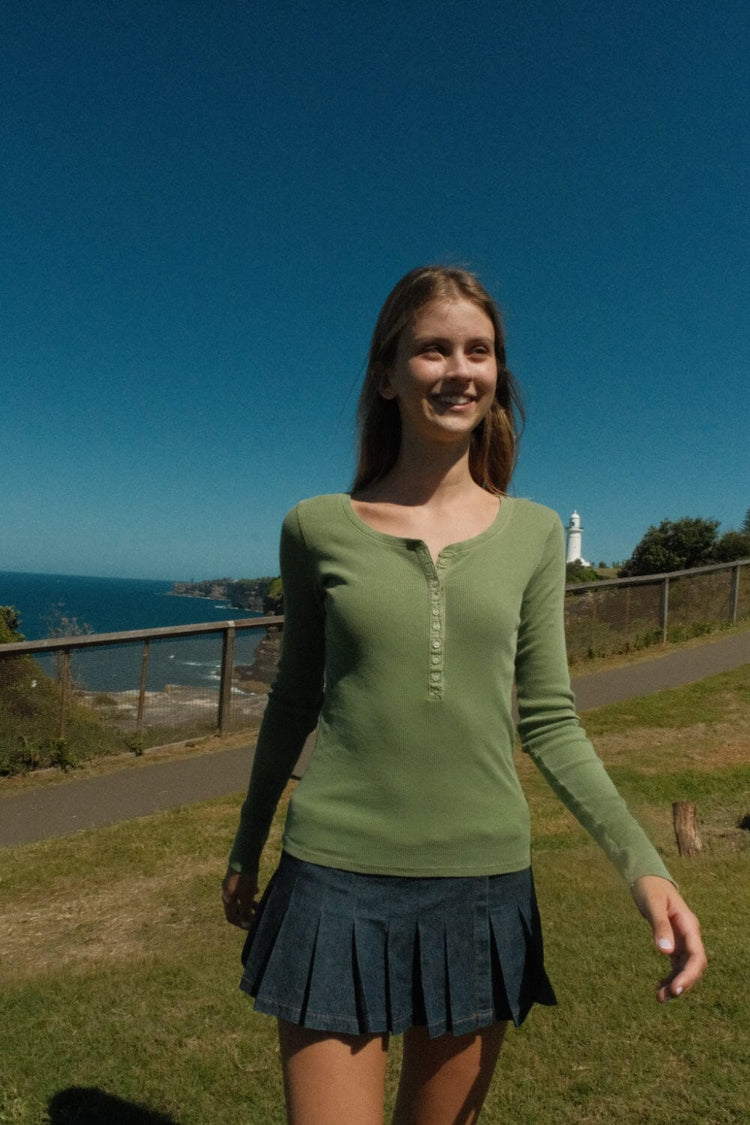 Zelly Ribbed Top | Light Olive Green / XS/S