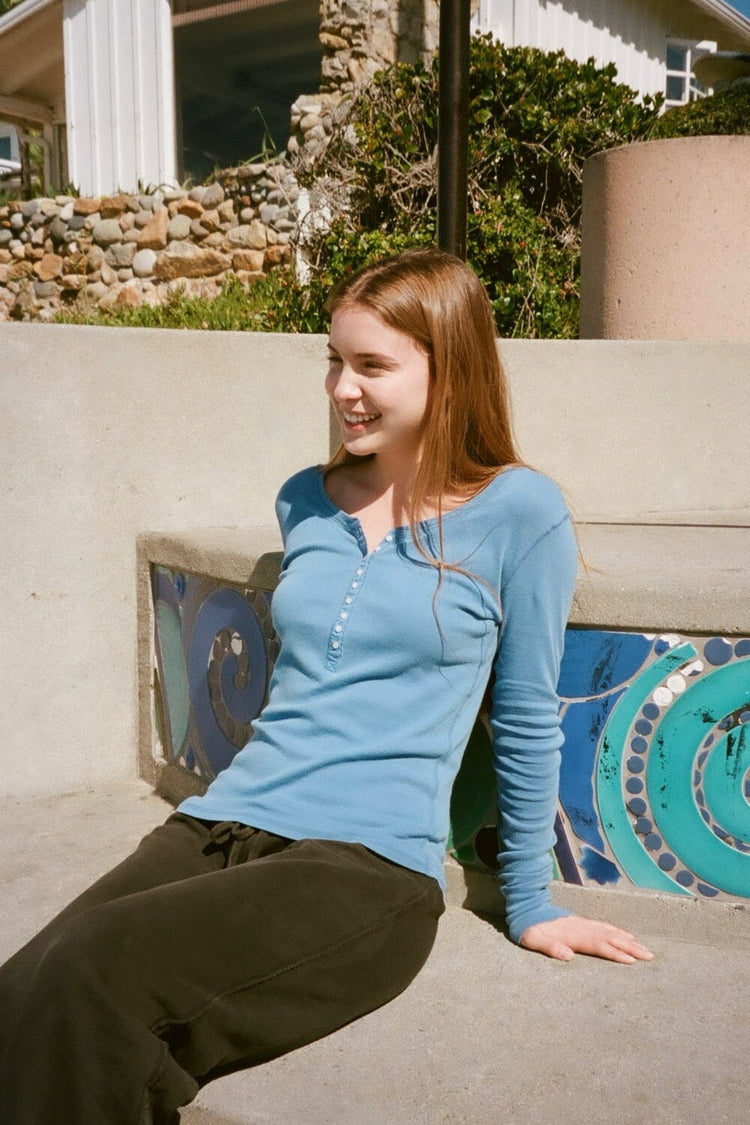 Brandy Melville Usa-Zelly Long Sleeve Top