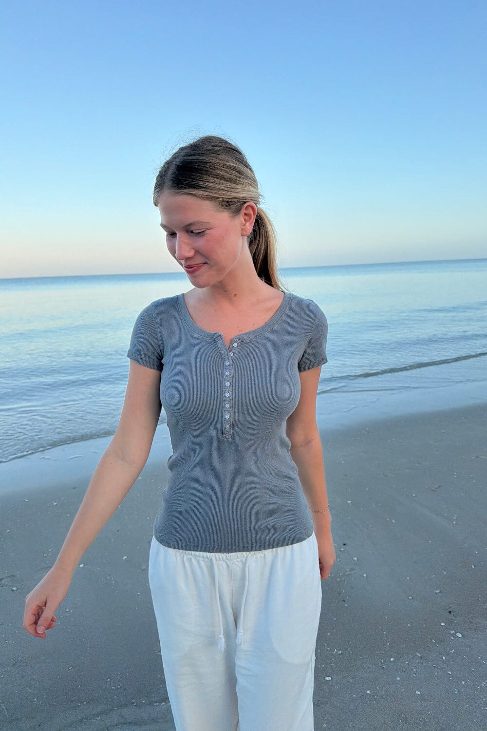 Zelly Ribbed Top – Brandy Melville