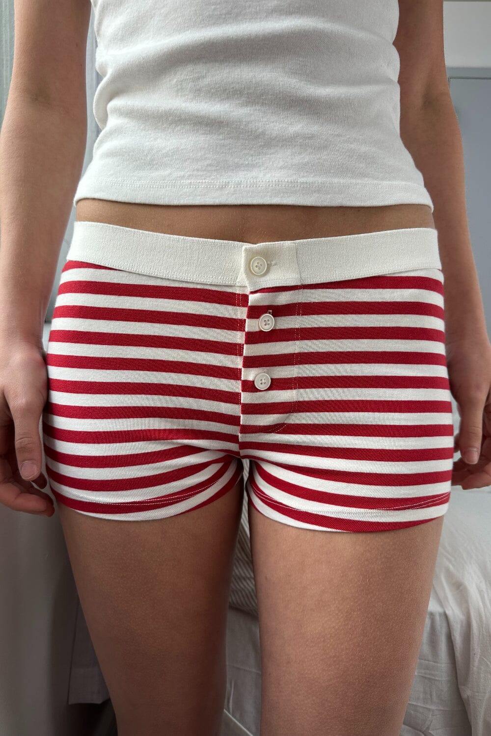 White With Red Striped / XS/S