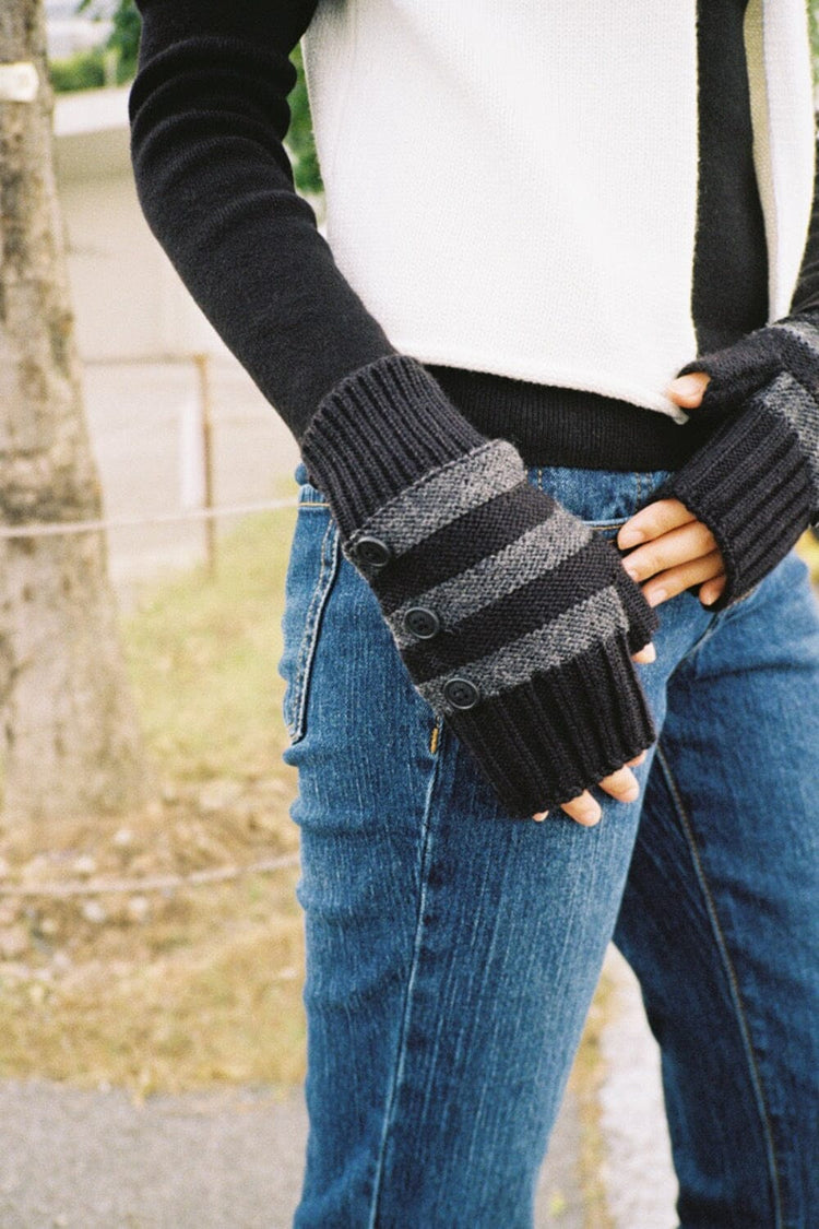 Fingerless Wool Striped Gloves | Dark Grey Black Stripe