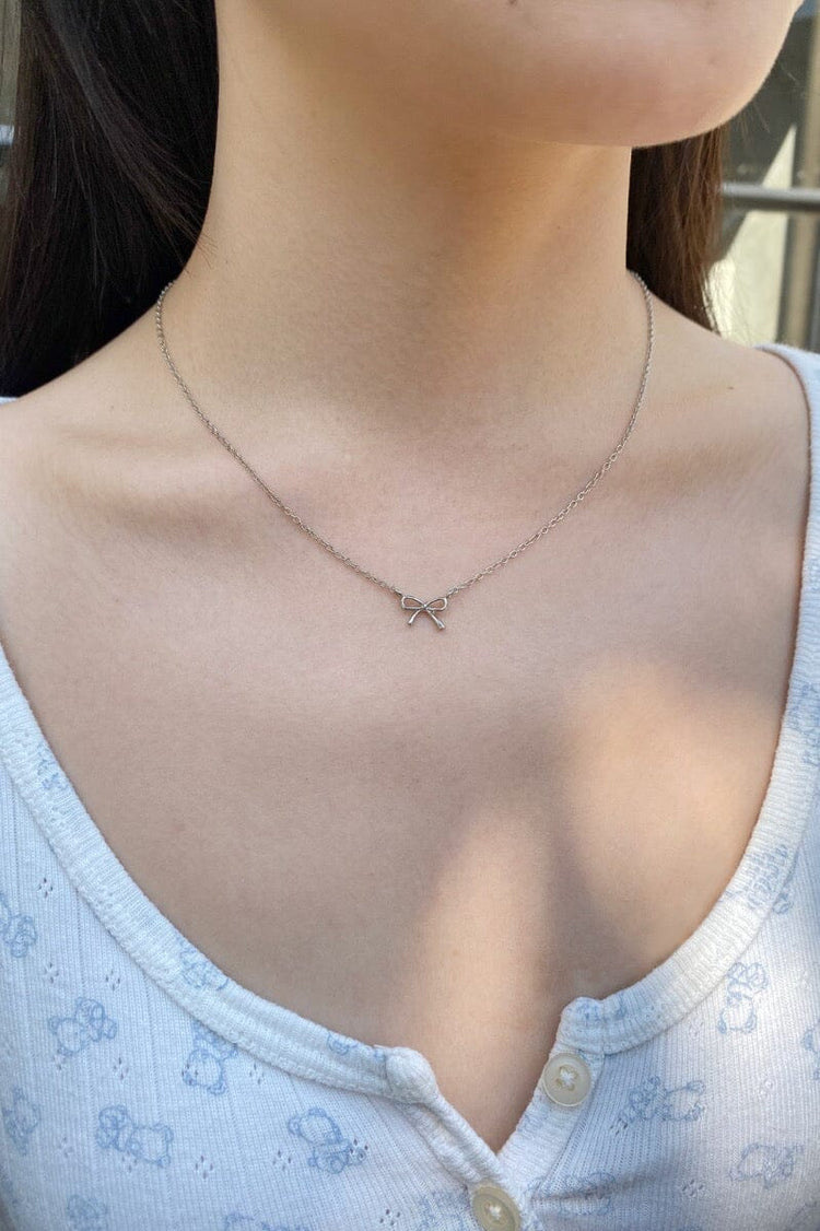 Bow Necklace | Silver