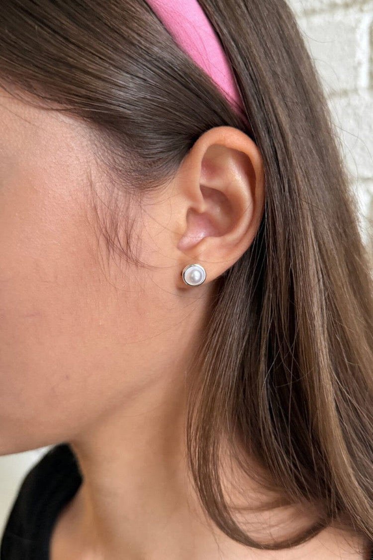 Pearl Stud Earrings | Silver