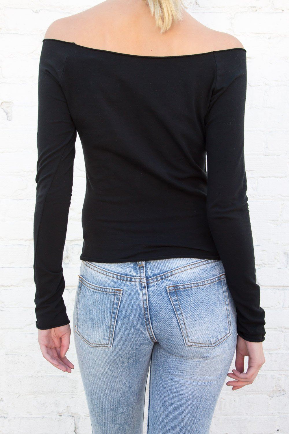 Brandy Melville Solid Black Long Sleeve Blouse One Size - 55% off