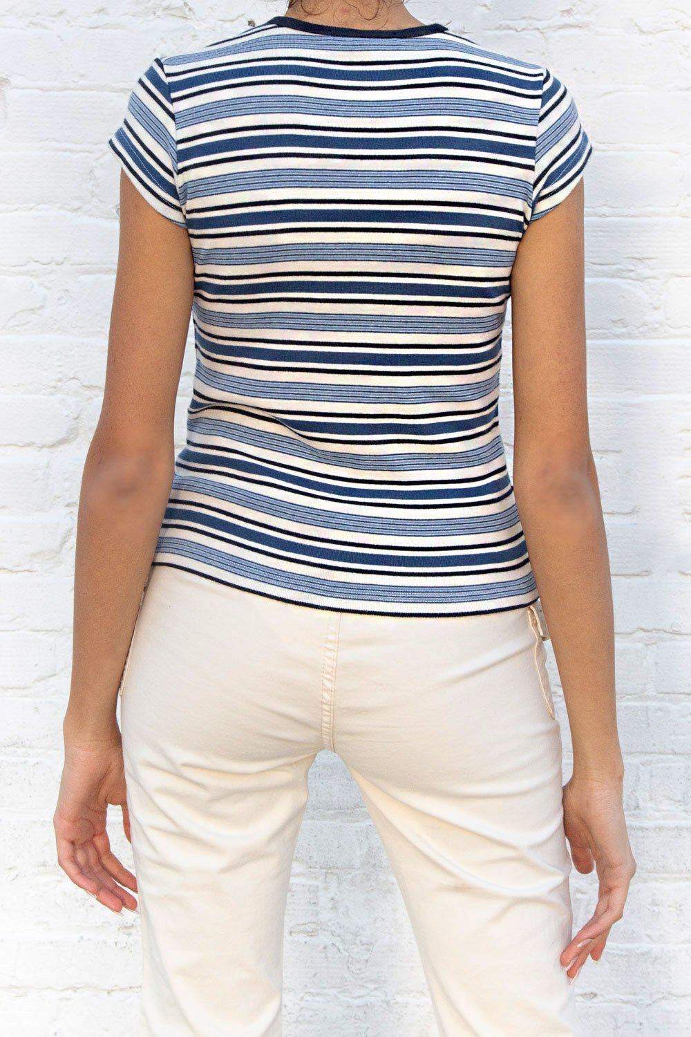 Navy Blue Cream Stripe / Regular Fit