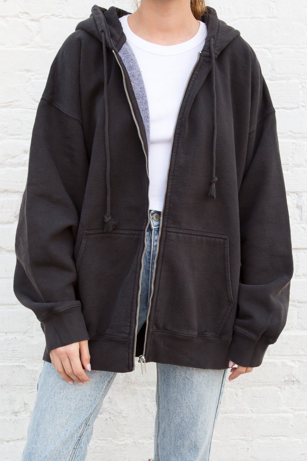 Brandy Melville Hoodie Womens One Size Black Cropped Sweatshirt Full Zipper  