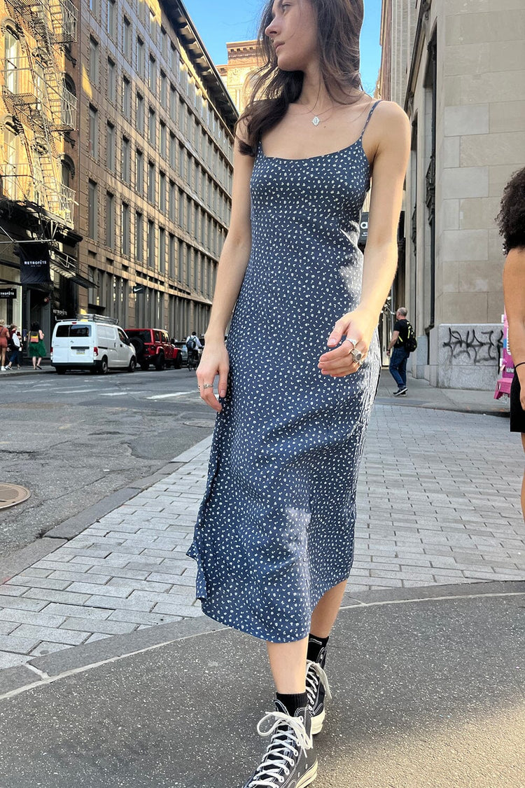 Will Colleen midi dress work on size 6 or 8? Like L or Xl? : r/ BrandyMelville