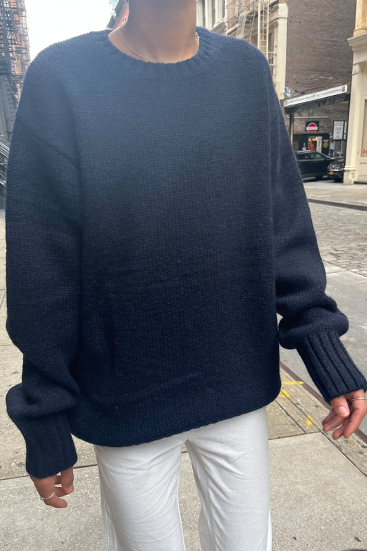 Navy Blue / Oversized Fit
