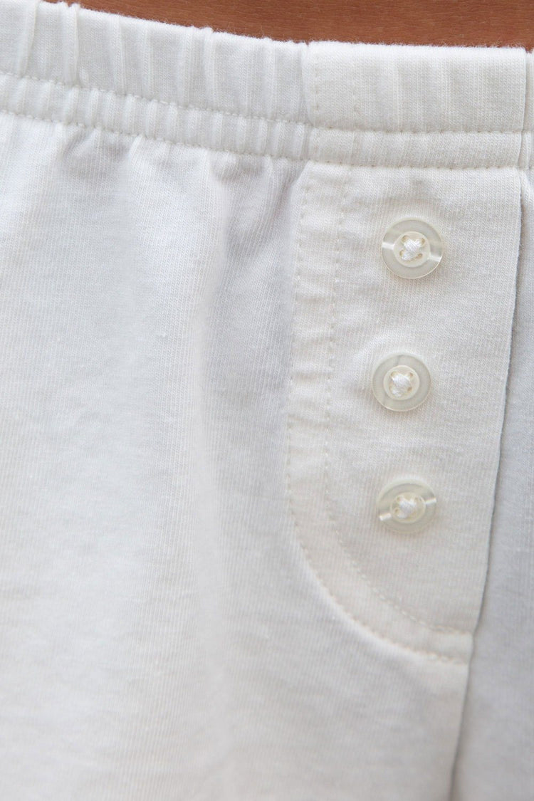 Keira Sweatshorts | White / XS/S