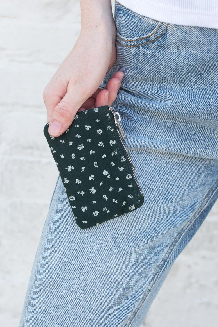 Floral Coin Purse | Green with White Floral