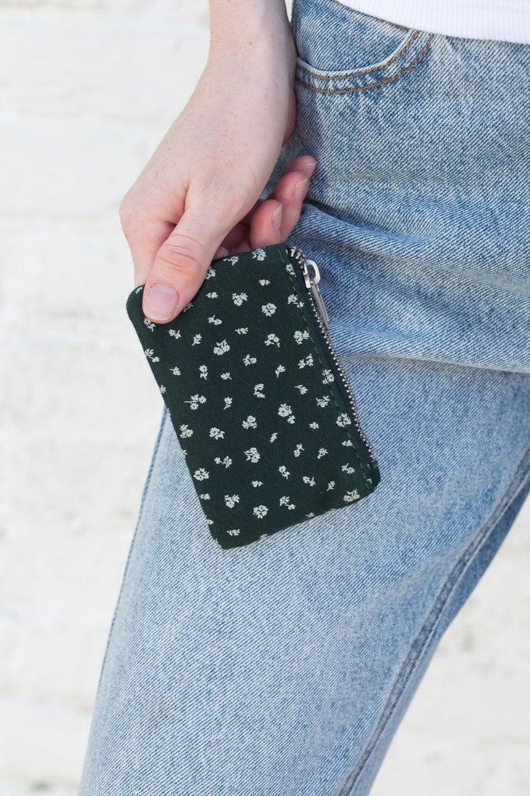 Floral Coin Purse | Green with White Floral