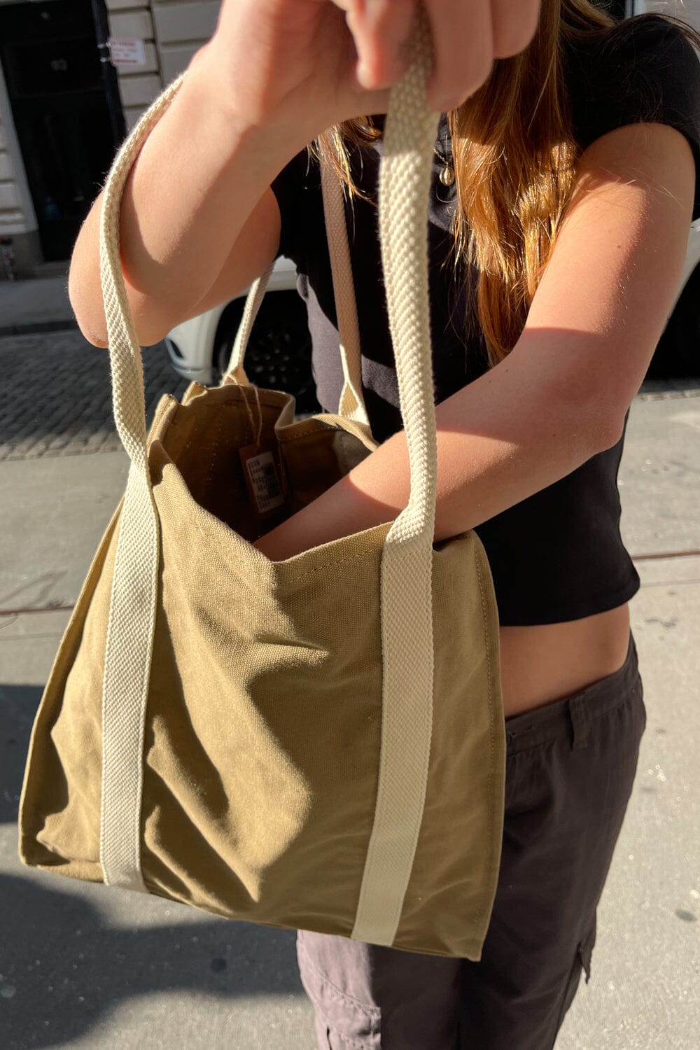 Brandy Melville, Brandy Melville Shoulder Bag