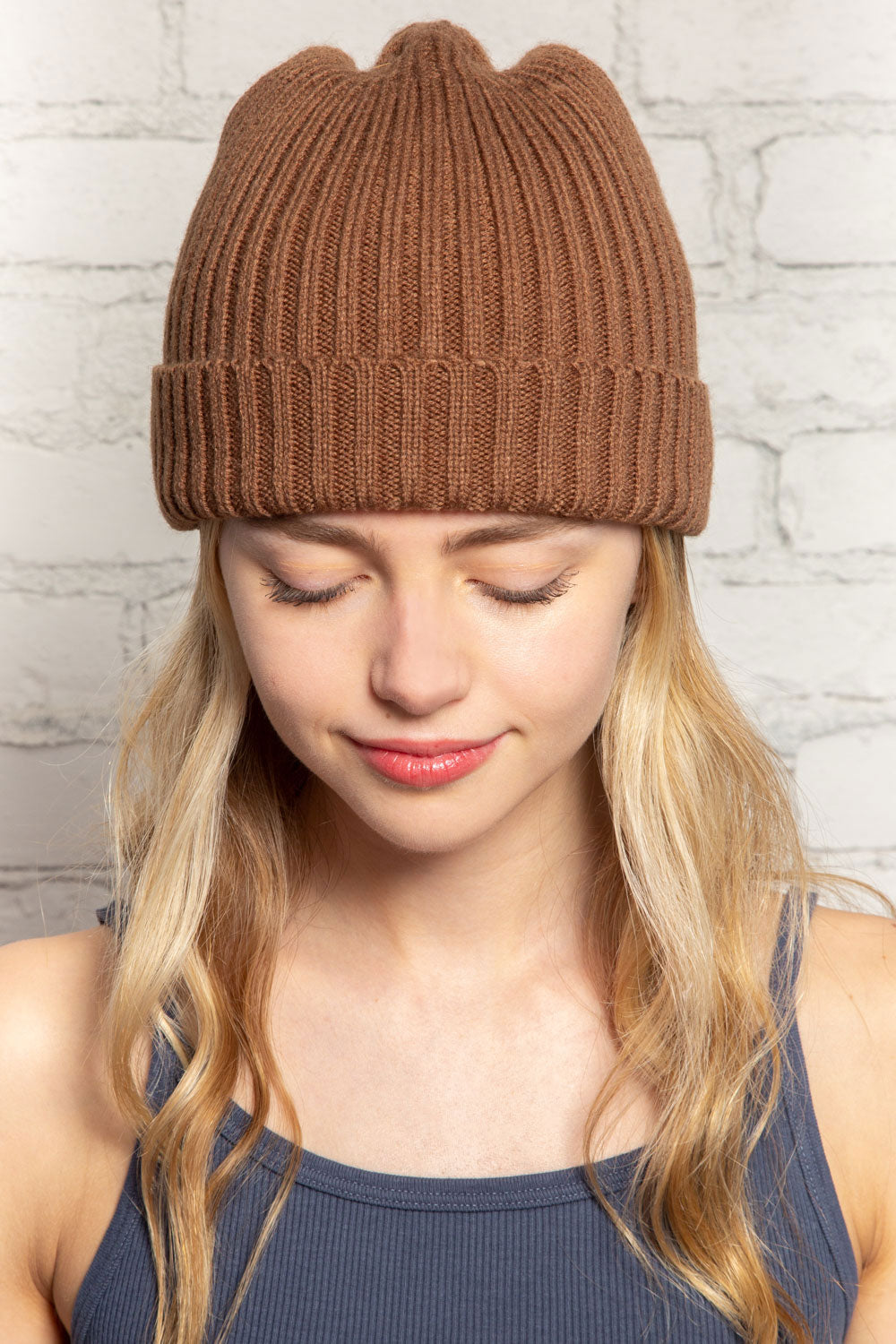 Knit Beanie | Brown