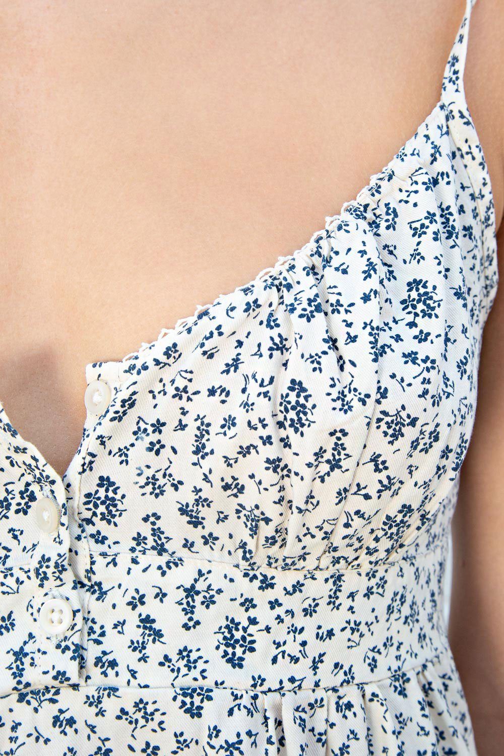 White With Navy Blue Daisy Floral / XS/S
