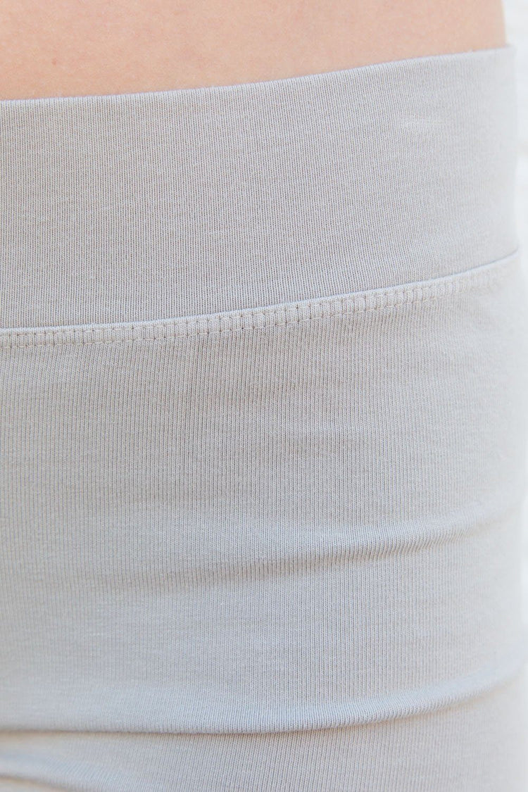 Madelyn Shorts | Taupe / XS/S