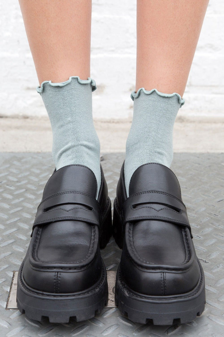 Ruffle Socks | Dark Sage Green